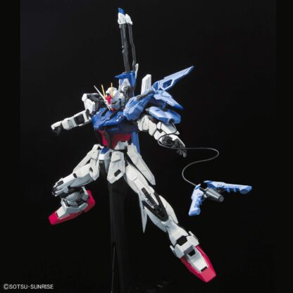 Gundam Perfect Grade GAT-X105+AQM/E-YM1 Perfect Strike Gundam