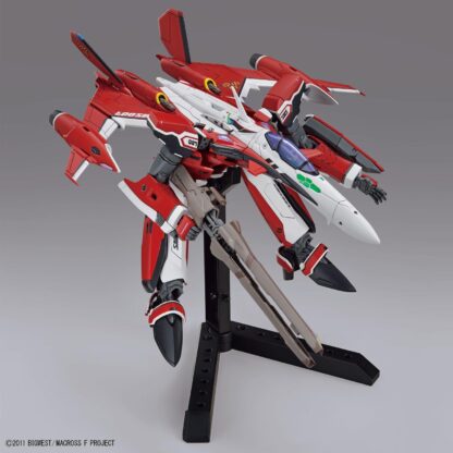 Bandai Macross YF-29 Durandal Valkyrie ( Alto Saotome ) 1/100 Model Kit