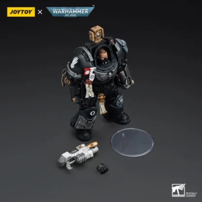 Joytoy Warhammer 40K Iron Hands Captain in Terminator Armour 14cm Action Figure