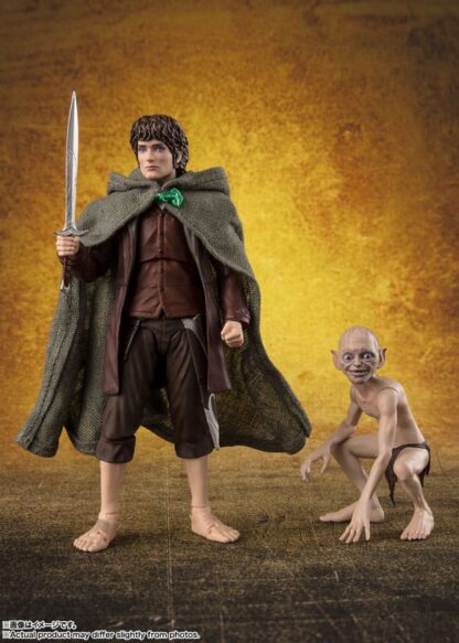 S.H.Figuarts Lord of the Rings Frodo Baggins and Gollum Action Figures